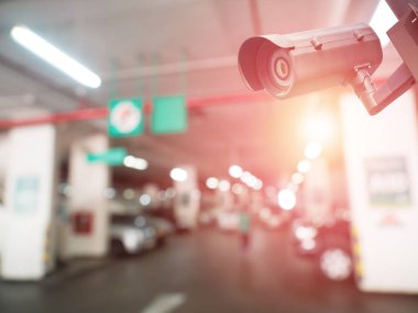 duvar özelliği için yüklü cctv korumak