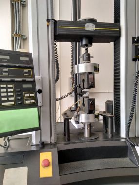 Test Laboratuvarı çekme dayanımı
