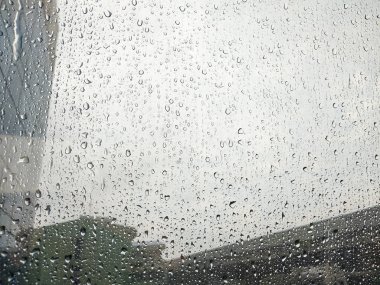 yağmur damlacıkları vuruşta kapatın