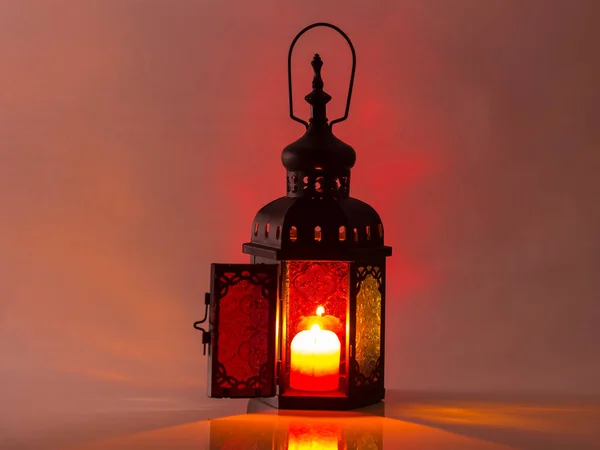 Candle light on muslim style's lantern — Stock Photo, Image