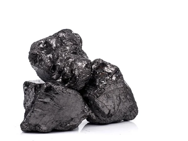 Czarny Węgiel bitumiczny na białym tle — Zdjęcie stockowe