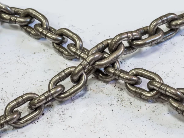 metal alloy steel chains for industrial use, very strong