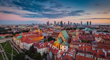 Varşova, Polonya. Şehrin havadan görünüşü 