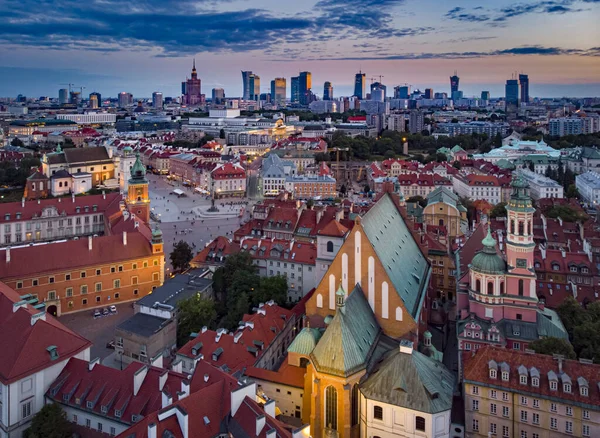 ポーランドのワルシャワ 市街地の空中風景 — ストック写真