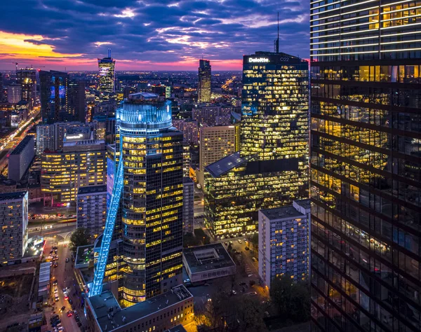 ポーランドのワルシャワ 市街地の空中風景 — ストック写真