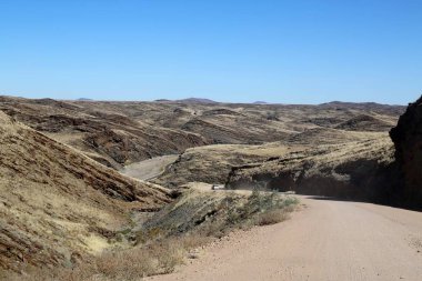 Sesriem ve Swakopmund, Namibya arasındaki yolda manzaralar