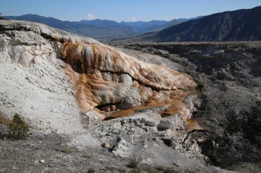 Mamut Baharı, Yellowstone Ulusal Parkı