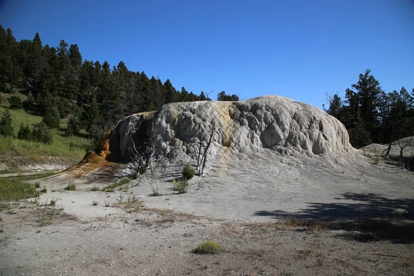 Mamut Spring, Parque Nacional de Yellowstone — Foto de Stock