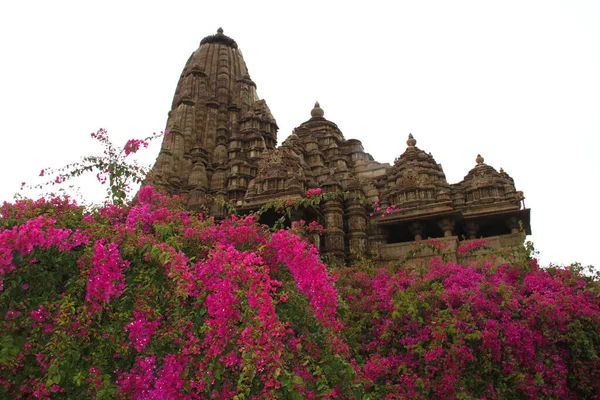 Jedna ze słynnych świątyń w Khajuraho, Indie — Zdjęcie stockowe