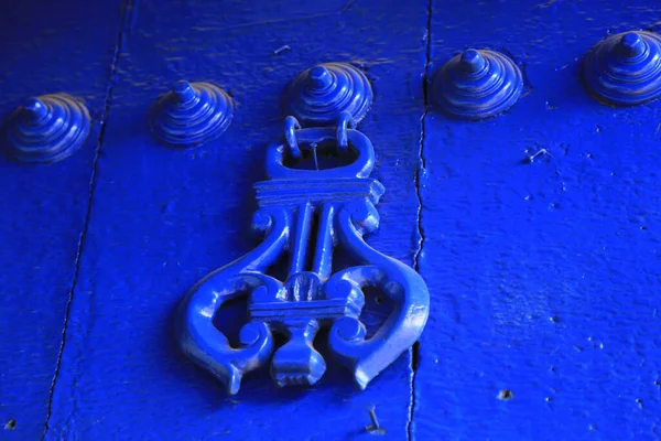 Decoração característica de uma porta na cidade de Cusco — Fotografia de Stock