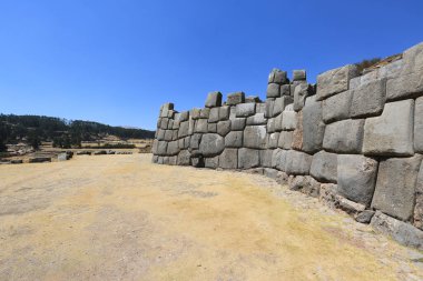 Sacsayhuaman, Cusco bölgesinin etkileyici kalesi.