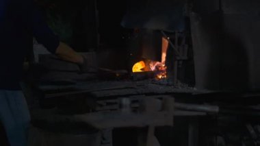 demirci demircilik çalışan