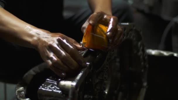 Taller de reparación de coches garaje — Vídeos de Stock