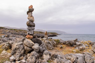 Güzel deniz manzarası. Sahile Girit Adası