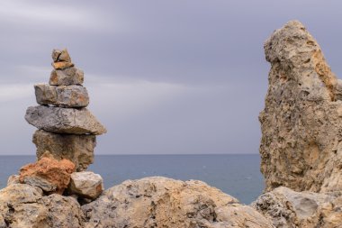 Güzel deniz manzarası. Sahile Girit Adası