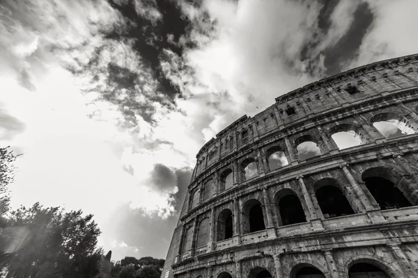 Atrakcje w Rzym to piękne miasto. Przyjemnej podróży. — Zdjęcie stockowe