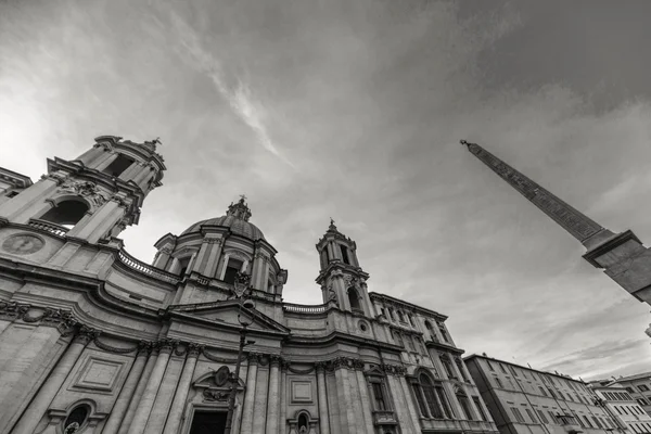 Konumlar Roma güzel bir şehirdir. İyi yolculuklar. — Stok fotoğraf