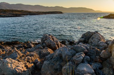 Girit sahil muhteşem günbatımı