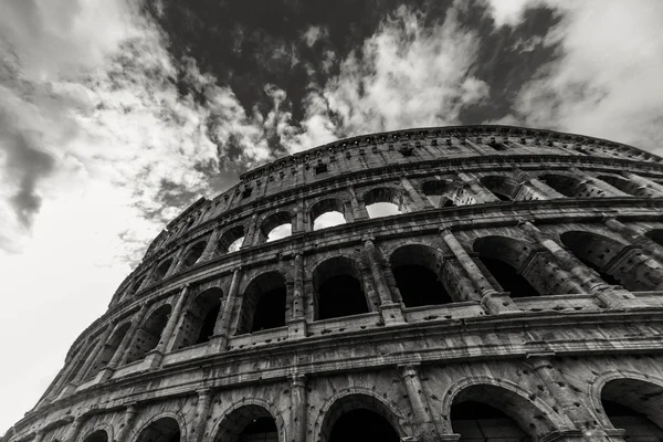 見どころがローマは美しい街です。快適な旅. — ストック写真