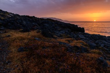 Girit sahil muhteşem günbatımı