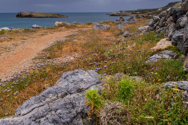 Beautiful seascape. The coast of the island of Crete — Stock Photo, Image