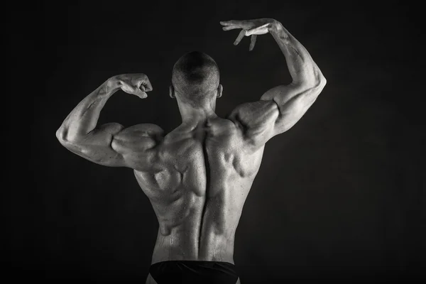 Foto in bianco e nero di bodybuilder — Foto Stock