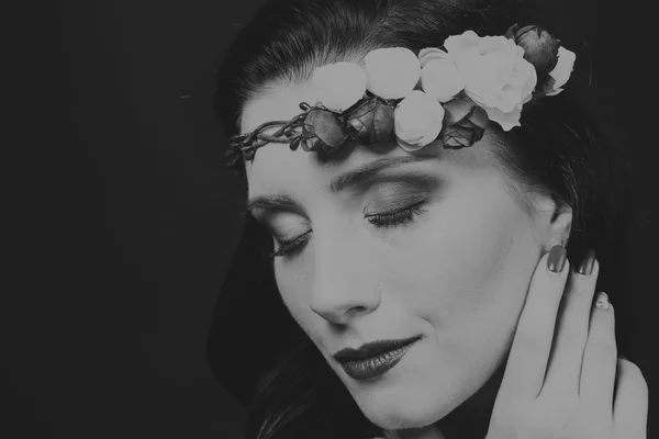 Woman with beautiful hair black and white portrait — Stock Photo, Image