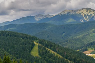 Muhteşem dağ manzarası