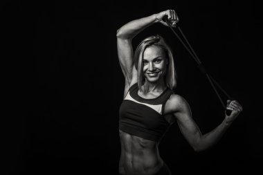 Fitness kız siyah beyaz fotoğraf