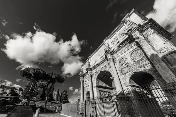 Architektura Rome. Piękne miasto. — Zdjęcie stockowe