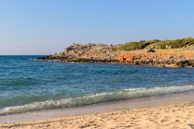 Güzel bir plaj şezlong ile