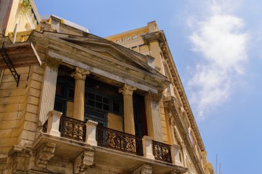 Mimari Kandiye. Güzel bir şehir.