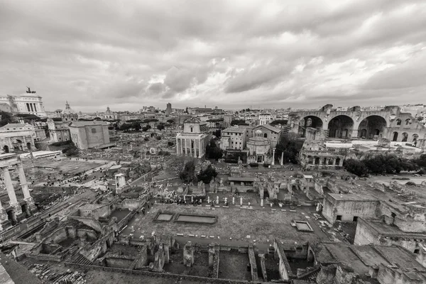 Fórum Romano. Cidade bonita . — Fotografia de Stock