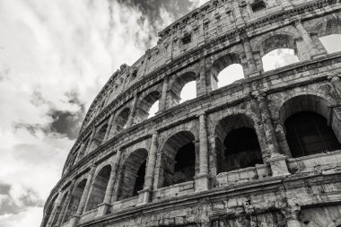 Coliseum. Mimari muhteşem kez bakıldı.