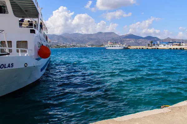 05.20.16. Héraklion, Crète, Grèce. Une vue sur le magnifique port — Photo