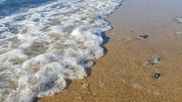 Wunderschönes blaues Meer, die Schönheit der Natur. — Stockfoto