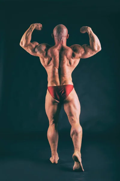 Stark atletisk Man Fitness modell Torso visar — Stockfoto