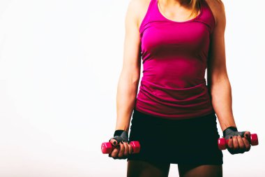 Siyah üzerine poz fitness kız