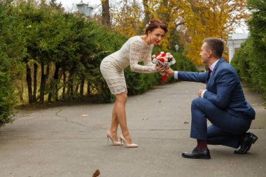 Düğün, yürüyüş, damat ve gelin