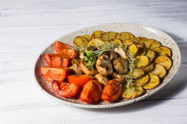 Izgara sebze, lezzetli yemekler.