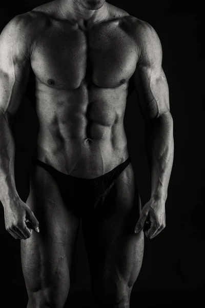 Il corpo è bodybuilder muscolare — Foto Stock