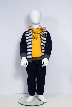 Vinnitsa, Ukrayna - Aralık 2016: Dolap childr topluluğu