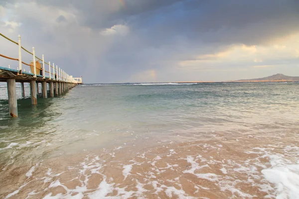 Vackra havet och moln — Stockfoto