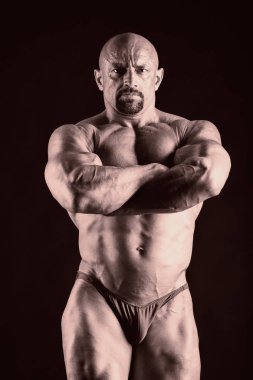 Güçlü atletik erkek Fitness modeli gövde