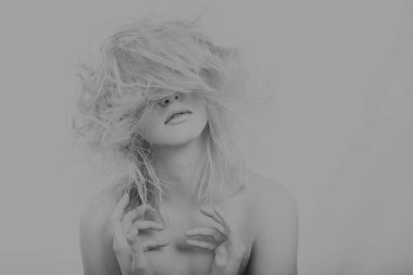 Güzellik moda resmi açık arka planı için.