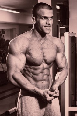 Eğitim süreci erkek spor