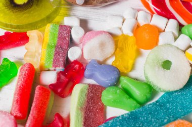 Arka plan ile çeşitli renkli şeker
