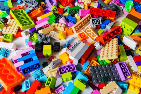 Vinnitsa, Ukrayna - 15 Ocak 2017: Lego blokları - plastik eksilerini.