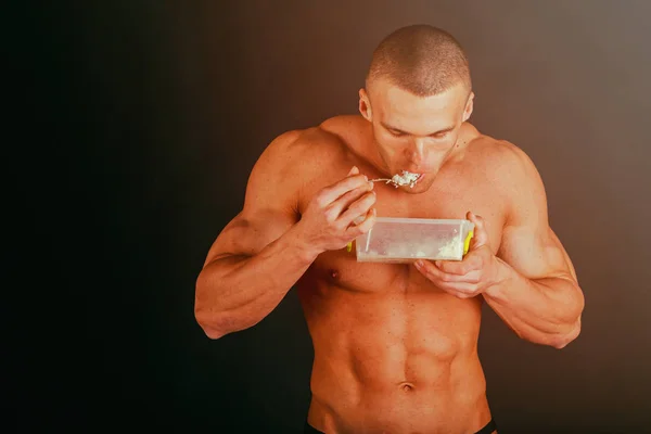 Training process men at the gym — Stock Photo, Image