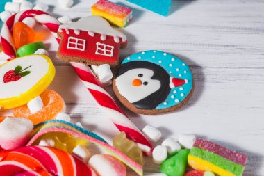 Arka plan ile çeşitli renkli şeker